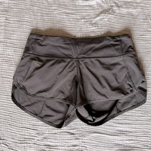 Lululemon Speed Up Low-Rise Lined Short 2.5"
